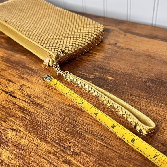 Vintage Gold Metal Mesh Evening Clutch Wristlet Zipper Closure - Picture 10 of 10